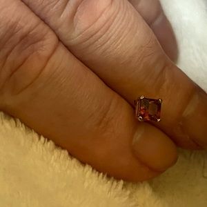 Single 14k yellow gold pink tourmaline earring.